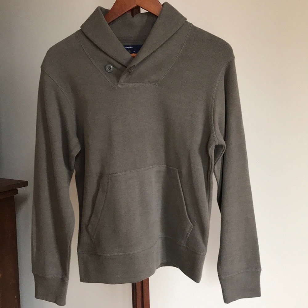 Gap  NWT Boys Shawl neck sweatshirt size XL(12)